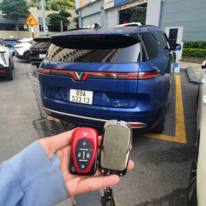 Làm chìa khoá xe ô tô Vinfast VF9