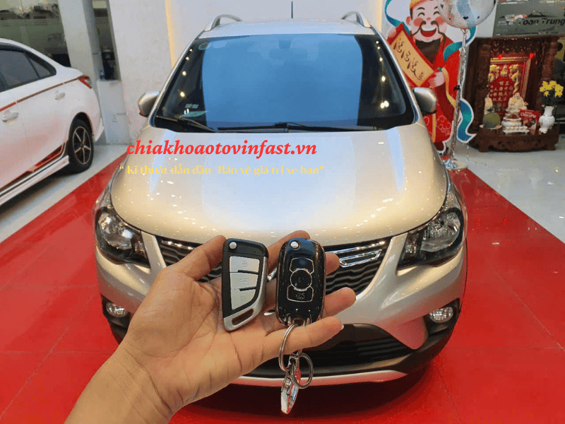 Làm chìa khoá xe ô tô VinFast Fadil